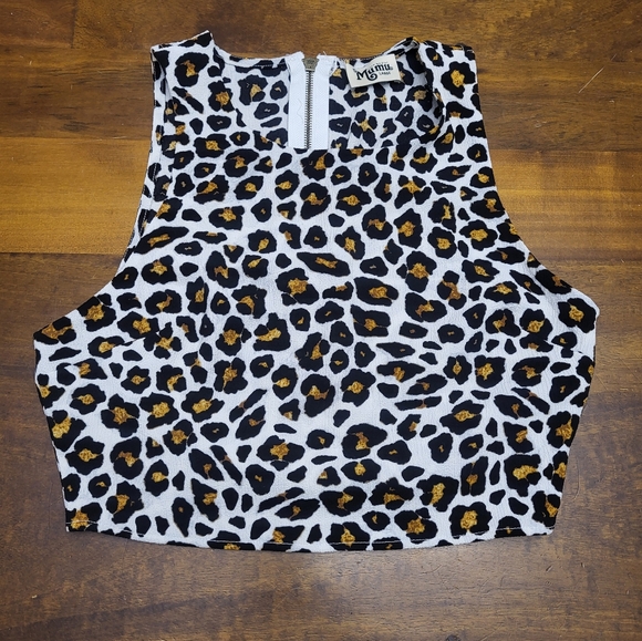 Show Me Your MuMu Tops - Show Me Your Mumu Leopard Print Crop Top Zipper Back Size Large